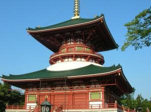 【成田山新勝寺　平和大塔】　ホテルから徒歩20分