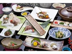 【創作オリジナル料理】旬な味覚を京風でお召し上がり下さい。