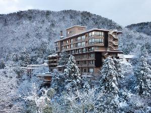 外観（雪景色）