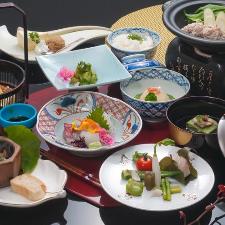 【創作オリジナル料理】旬な味覚を京風でお召し上がり下さい。
