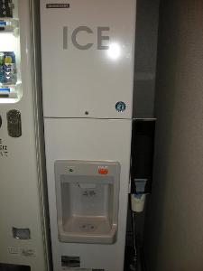 製氷機　4階・9階にございます。