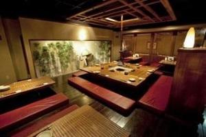 大小7つの個室とひと手間かけた料理とお酒　新宿個室居酒屋　はたご
