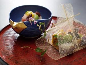 料理一例。その瞬間にしか味わえない、旬の味覚をどうぞご賞味ください。