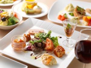 【夕食ブッフェ】夕食の盛り付けイメージ