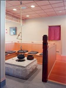 玄関横　囲炉裏