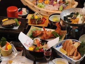 雅-みやび-の膳　鮑舞踊り焼き・刺身舟盛付