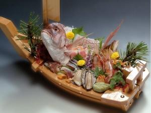 鯛のお頭付舟盛