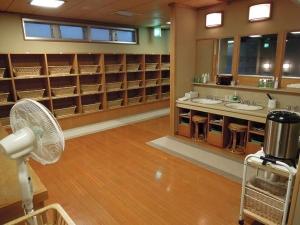 聚楽の湯　脱衣場