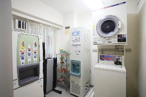 3階サービスコーナー（コインランドリー）