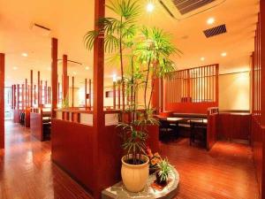 1階レストラン「やよい軒」：朝食時間5：00～27：00<BR>通常営業時間：5：00～27：00