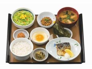焼魚定食　1階レストラン「やよい軒」：営業時間5：00～10：00
