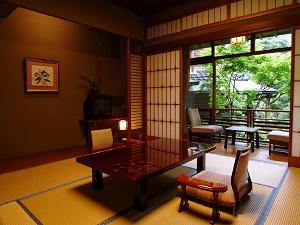 和室　八畳