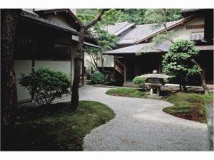 平田館中庭