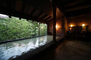 内湯　普賢の湯