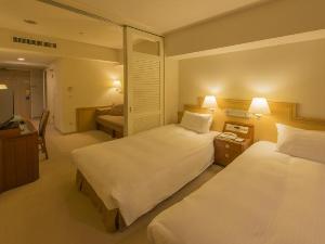 ■スタンダードツイン　＜27平米／ベット幅105センチ×2台＞