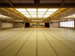 3F：大宴会場『原始林』