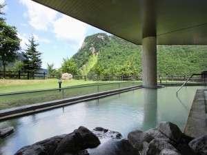 天華の湯の夏景色