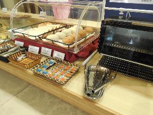 朝食パンコーナー