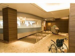 レストランエントランスにはスロープが設置されています