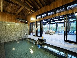 「いずみの湯」内風呂