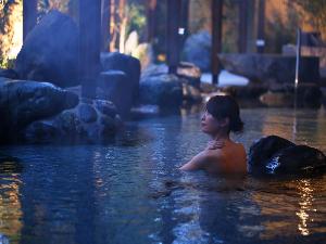 「いずみの湯」露天風呂