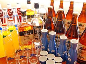 【飲み放題】平日(120分)2,625円、金・土・休前日(120分)3,150円※　ビール、日本酒、ウイスキー、焼酎、ソフトドリンクの5種類となります