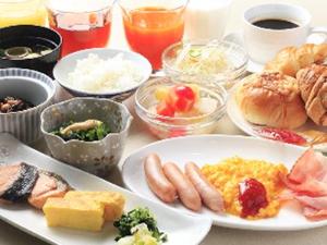 朝食ビュッフェ