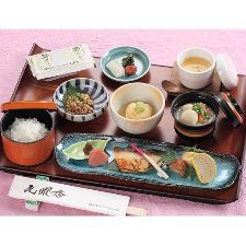 【朝食】和定食はお好みでご飯をおかゆに変更できます