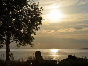 日本一美しいとも称されるサロマ湖の夕日。当館から眺める黄昏の風景はまさに絶景です。