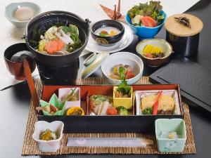 朝食