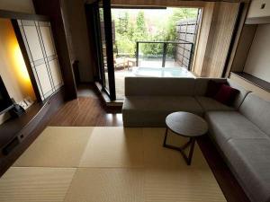◆展望バス付和洋室／目の前に広がる自然に、心が安らぎます（客室一例）
