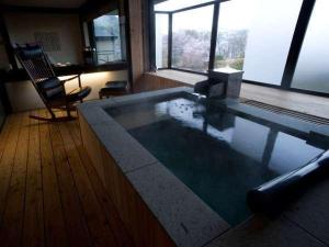 ◆特別室の露天風呂／プライベートに温泉を満喫できる露天風呂付です。