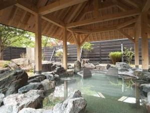 ◆露天風呂／支笏湖温泉を存分にお楽しみください。