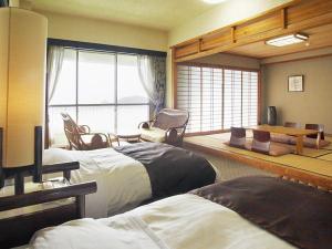 オーシャンビュー【和洋室】デラックスルーム８畳＋ＴＷの広々としたお部屋♪５名様まで♪広さ48.3平米