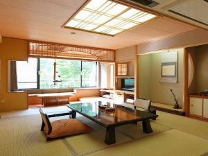 【本館／栞】和室12畳／純和風の佇まいの客室から阿寒の森と山並みをご堪能ください　※イメージ