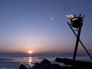 サロマ湖の夕日／日本一美しいとも称されるサロマ湖の夕日。当館から眺める黄昏の風景はまさに絶景です。（イメージ）