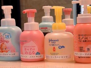 女性用大浴場（ベビーソープバイキングも勢揃い、日ごろご使用の物はありますか？）自由にお使いください