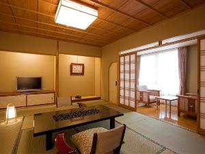 【らくわ和洋室】和室と洋室（ベッドルーム）が揃うワンランク上のしつらい