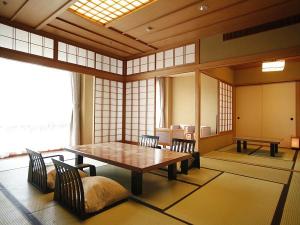 西館（2間続き特別室）一例