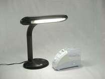 受験パック特典。加湿器と電気スタンド<BR><BR>