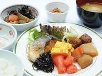 元気の出る「和朝食」で1日の良いスタートを！！