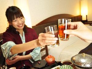 2人でゆっくり・・<BR><BR>お部屋食も追加料金で承れます・・・<BR>お部屋食プランも要チェック！！