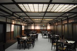 レストラン