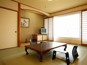 【お部屋】【和室】10〜12畳／4名迄／喫煙◆