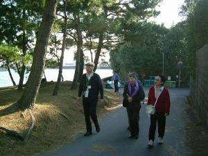 「隼人松原」天璋院篤姫のゆかりの地として有名になった松林・・・・・・・<BR>薩摩今和泉家(篤姫のご実家)の領地でした<BR>現在は指宿商業高校や今和泉小学校などになり校庭などにその名残りを見ることができます