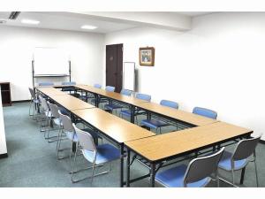 ２０名までの会議室<BR>２時間3000円になります