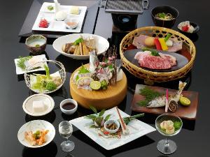 祖谷の山の幸と徳島県産（鳴門）の海の幸をふんだんに使った全１４品のグレードアップ会席料理コース。