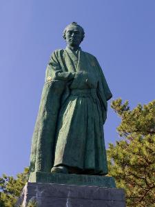 坂本龍馬像