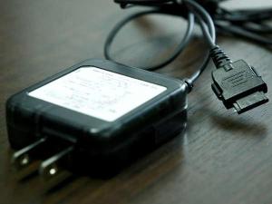 ×【無料貸出】各種充電器 ※数に限りがございます