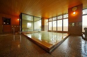 古代檜をふんだんに使用した檜湯